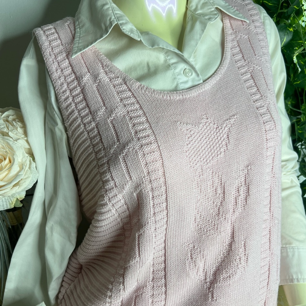 Pink Vintage Knit Sweater Vest 🎀🌸